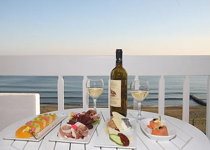 Tinos Beach Hotel