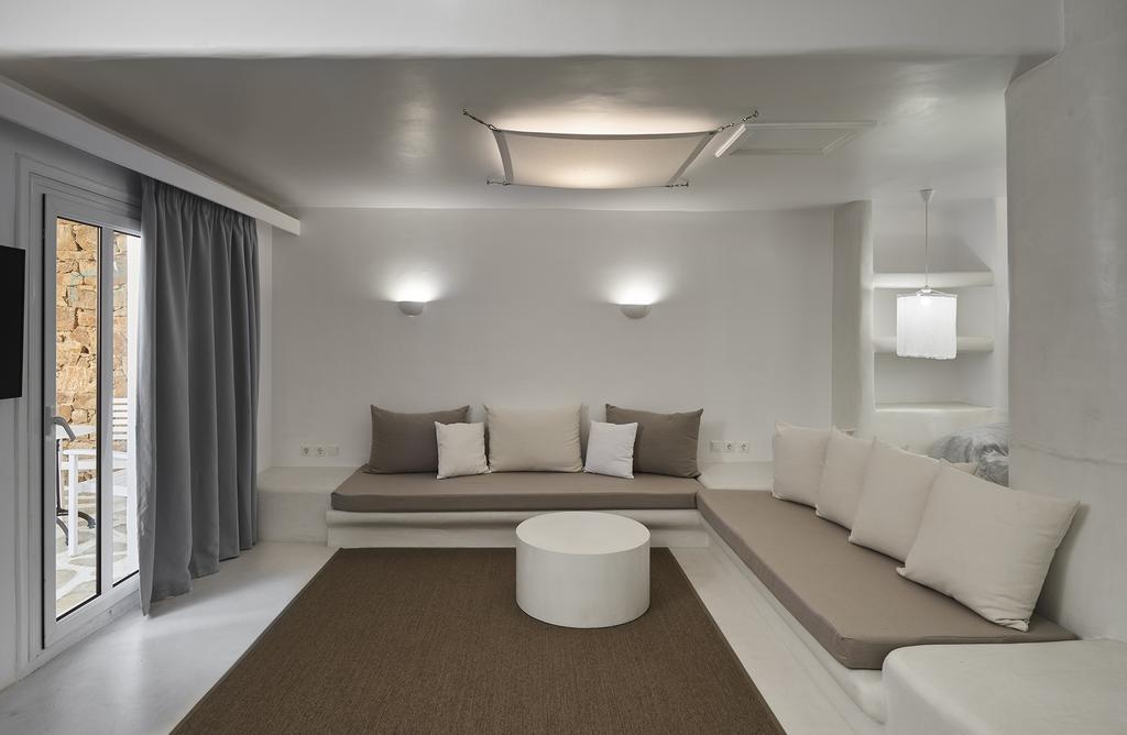 Tinos Beach Hotel Otel