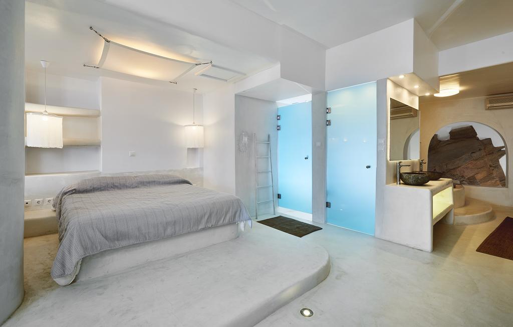 Otel Tinos Beach Hotel 4*