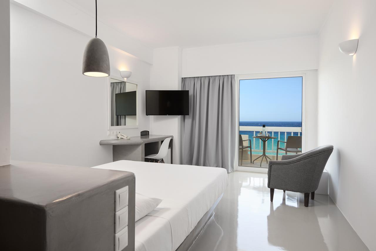 Tinos Beach Hotel 4* Tínos