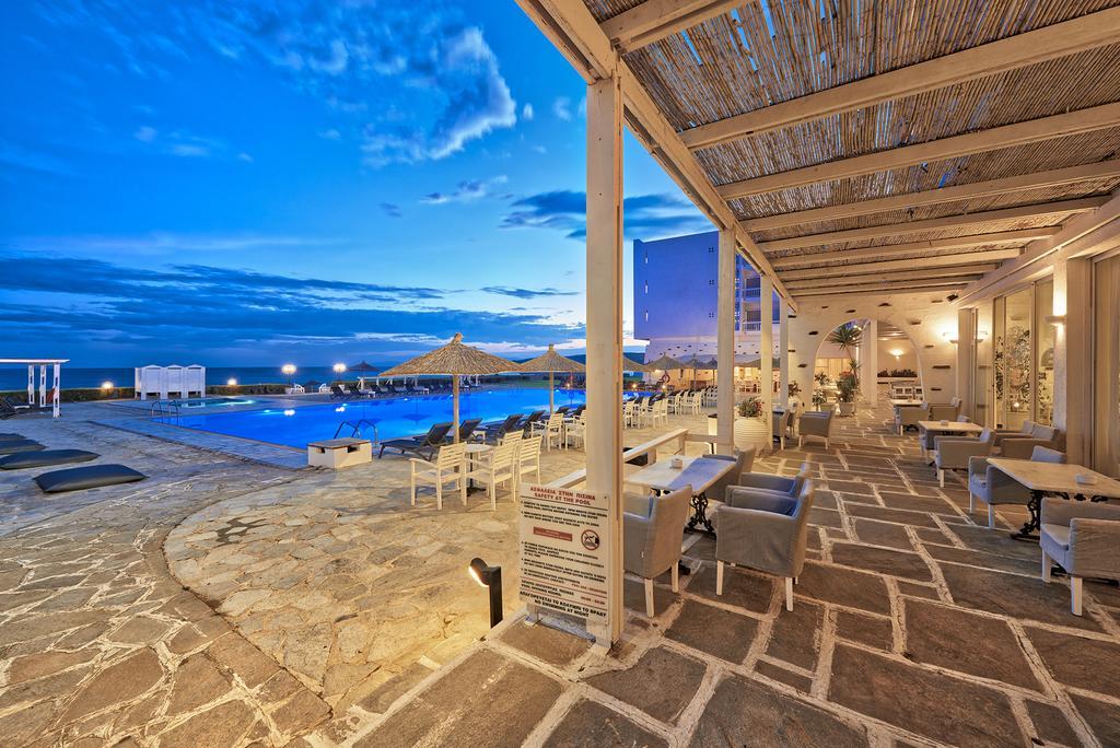 Tinos Beach Hotel 4* Tínos